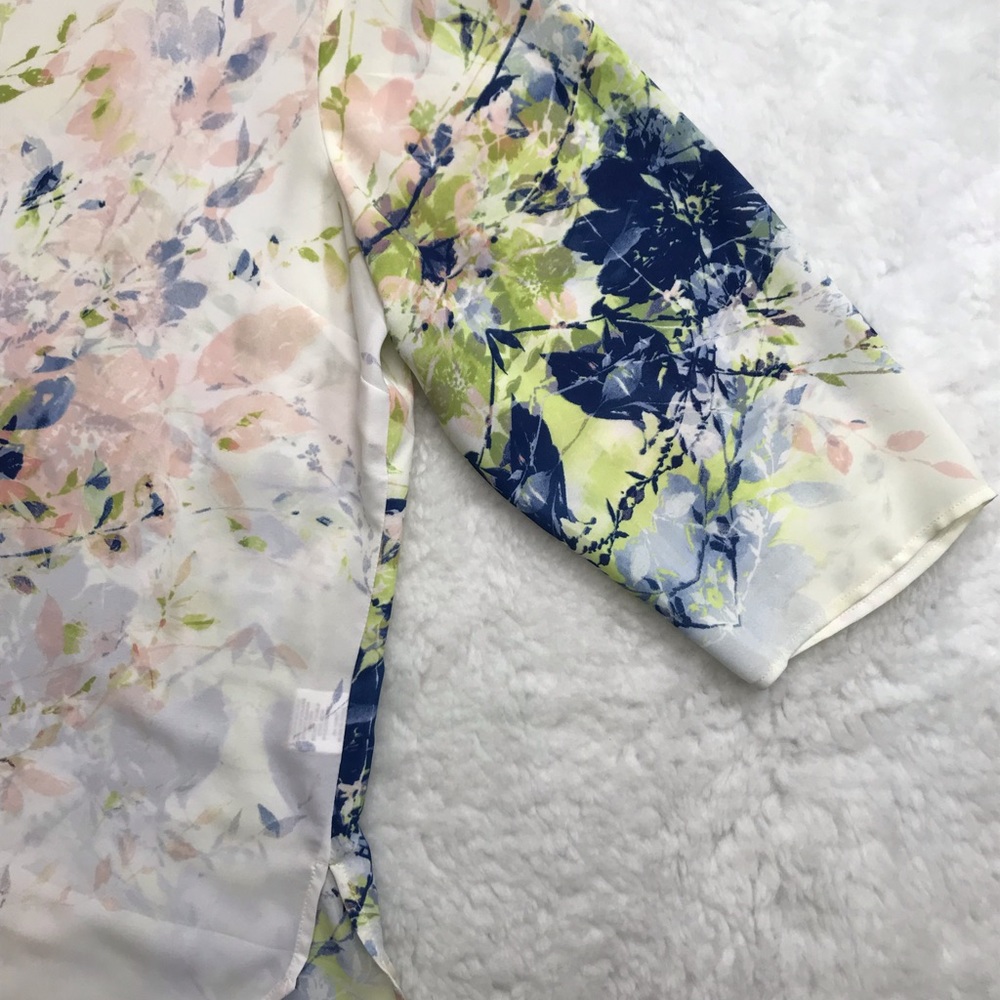 Blouse - Picture 3 of 4